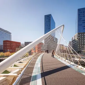 Apartamento Vivienda Turistica De Prestancia Junto A La Ria De Nervion, Bilbao